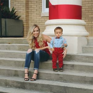 Meet your Posher, Kayla